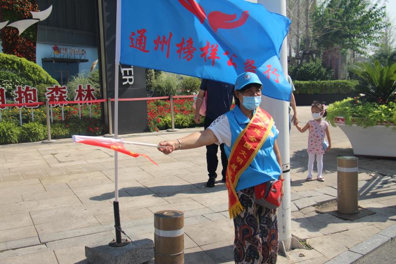 <strong>干出白浆</strong>